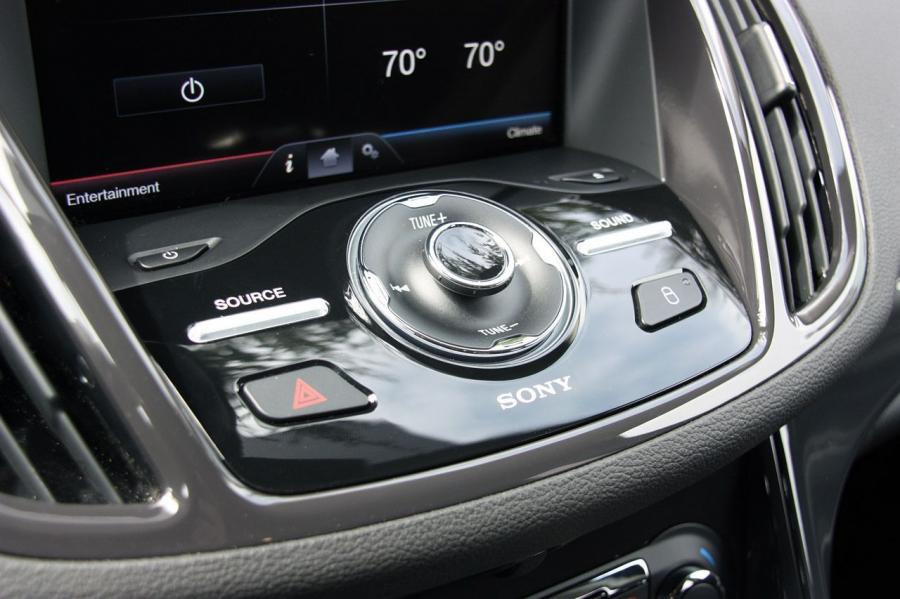  Ford Escape 2013 года  (фото 59 из 222)
